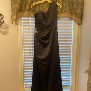 Single shoulder gray formal dress